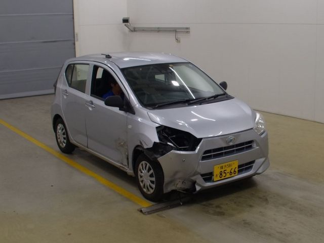 8013 DAIHATSU MIRA E S LA350S 2017 г. (NAA Tokyo)